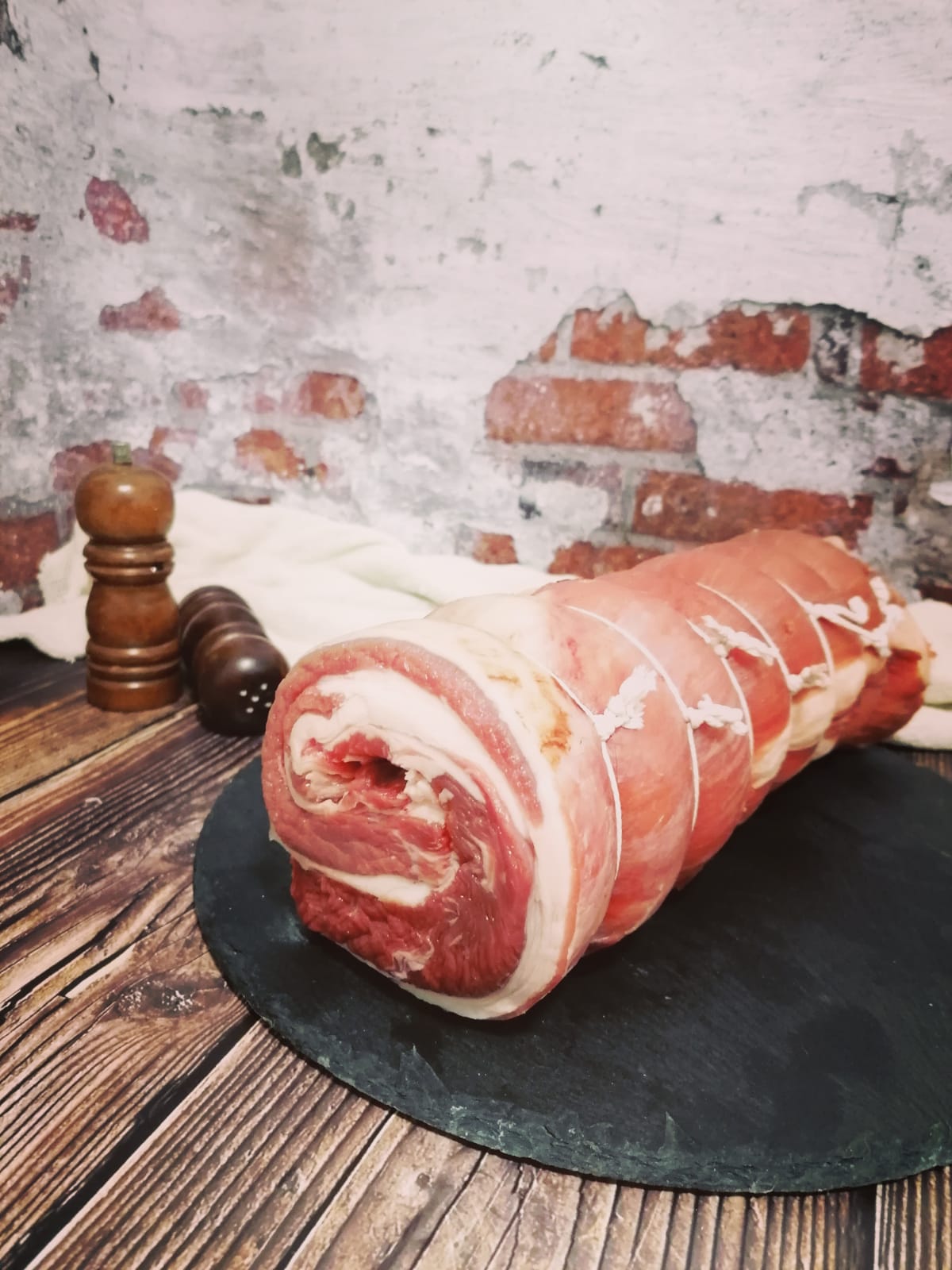 Oink Meat Meat Subscription Boxes – Oink and Udder